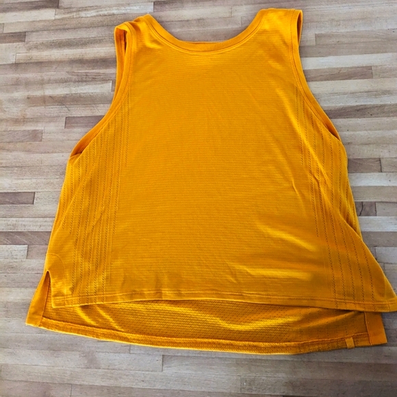 Bundle of lululemon tanks including Train to Be tank - Picture 2 of 4